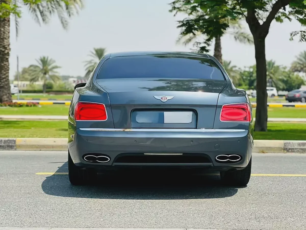 2017 Bentley Flying Spur Mulliner - Korean Specs | Luxurious Sedan, Immaculate Condition-2-2