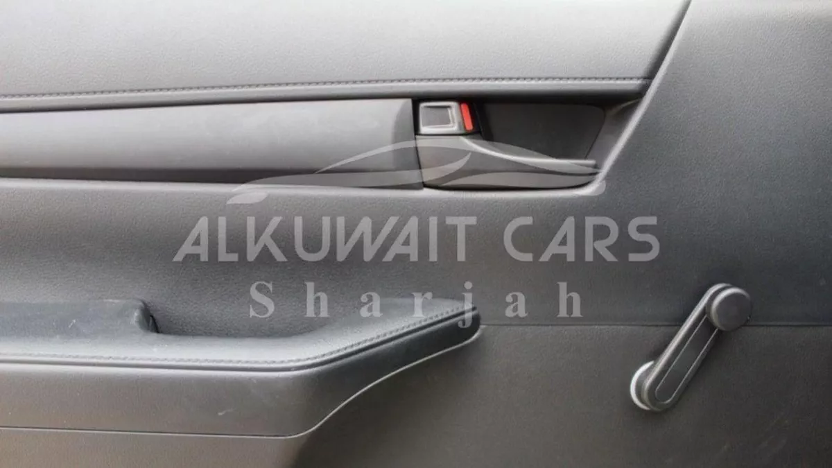 Toyota Hilux GL Basic 2.4D MT - MY2025-13-0