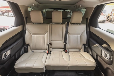 Land Rover Discovery 2019-6