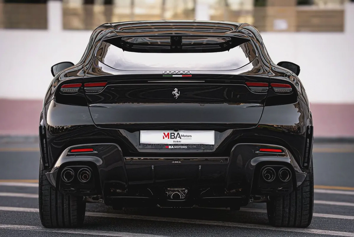 2026 Ferrari Purosangue | Full Carbon Fiber | Brand New 700km | Service Package till 2035-4-4