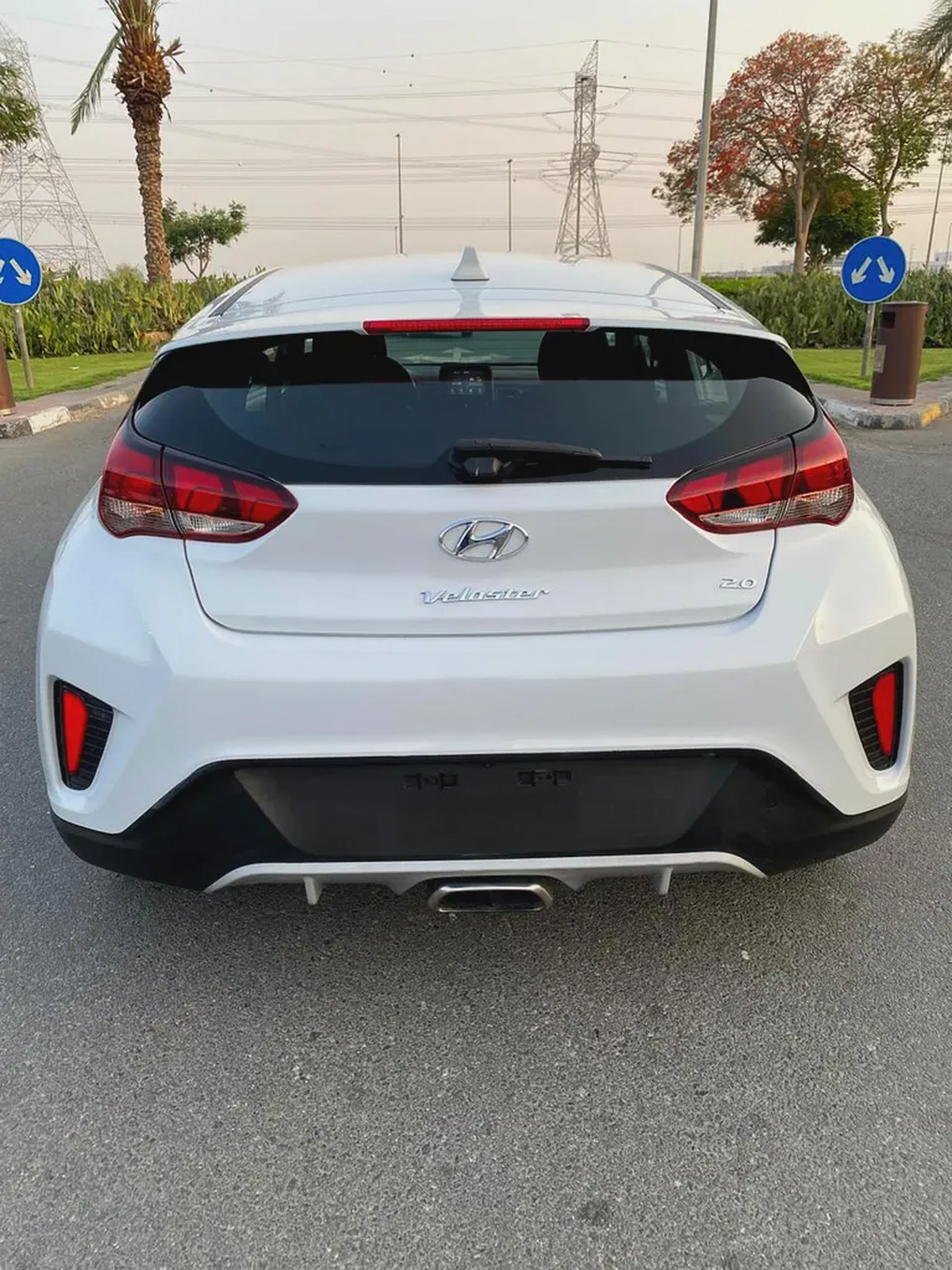 2019 Hyundai Veloster GLS - American Specs-5-5