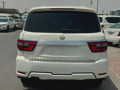 Nissan Patrol SE 2018 white color GCC calen car-8