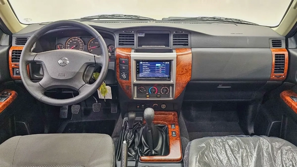 NISSAN - SAFARI - Y61 MT - V6 4.8L - MANUEL - 4WD - UNDER WARRANTY - 2024 - 0 KM - GCC SPECS - 2DOOR