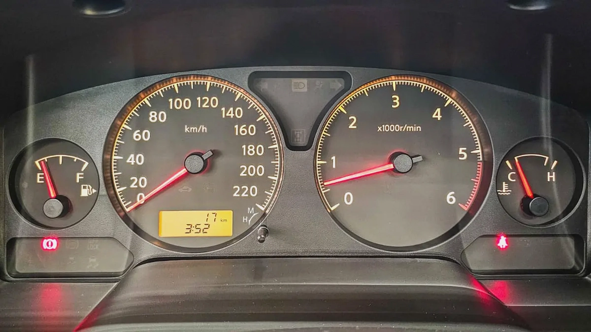 NISSAN - SAFARI - Y61 MT - V6 4.8L - MANUEL - 4WD - UNDER WARRANTY - 2024 - 0 KM - GCC SPECS - 2DOOR-5-5