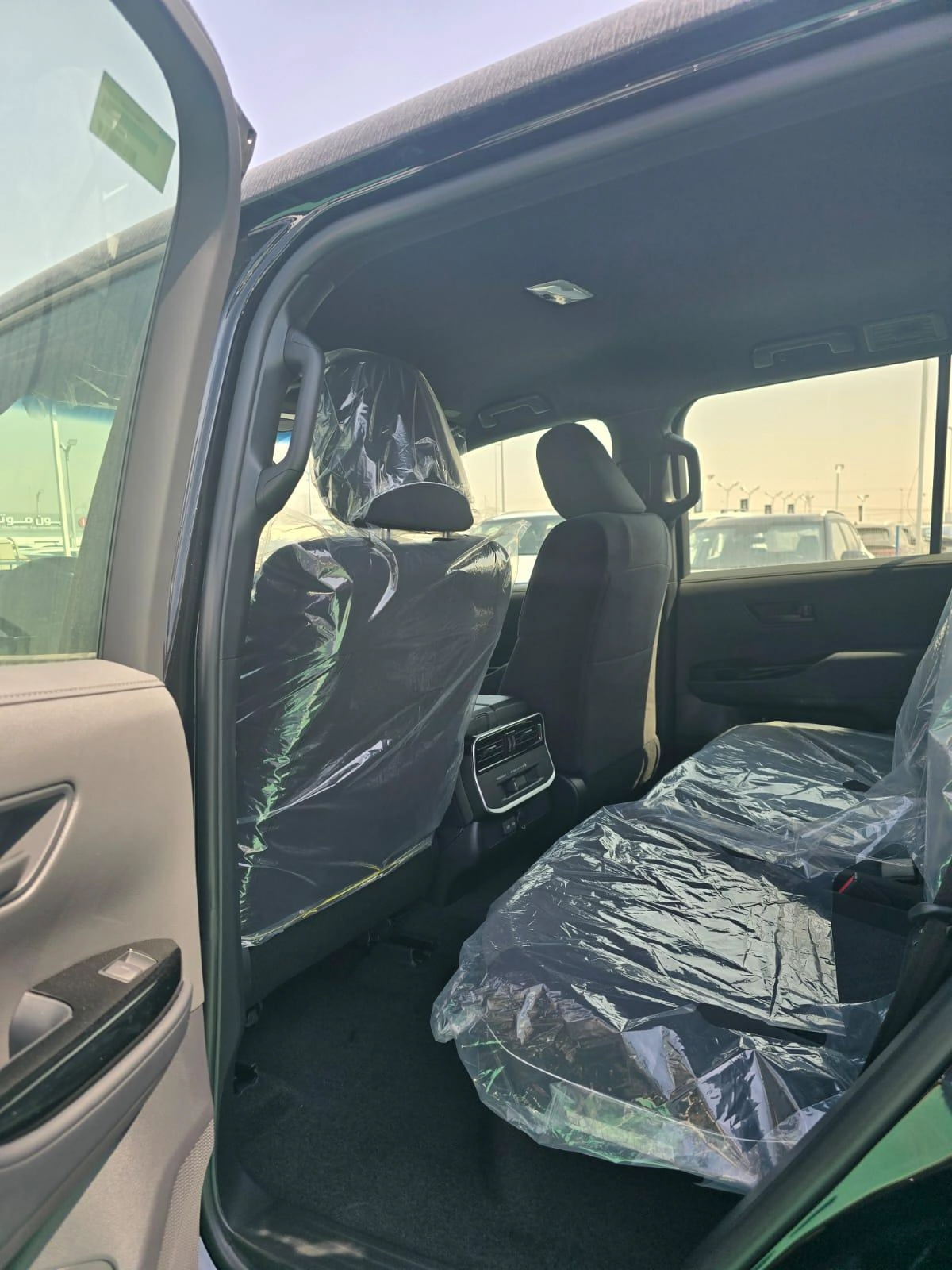 Toyota Land Cruiser LC300 GXR 2026 – Basic Option-11-11