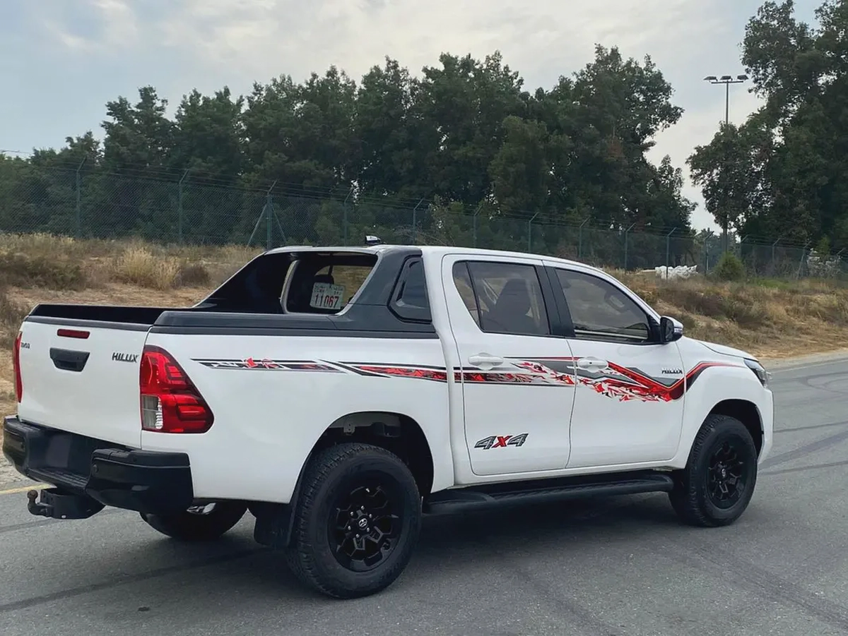Toyota Hiulx 2025 adventure Diesel-4-4