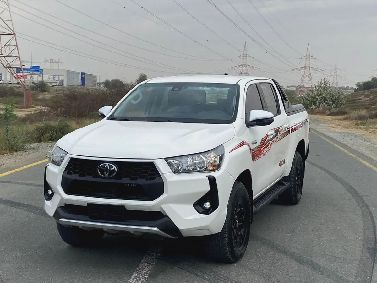 Toyota Hiulx 2025 adventure Diesel-5-5