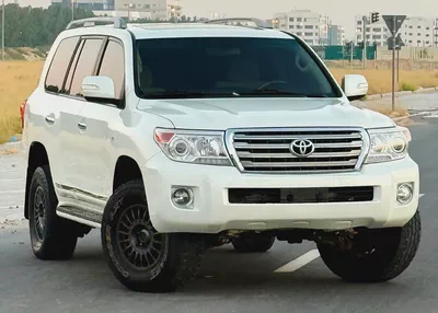 Toyota Land Cruiser GXR V6 4.0L Model 2011 Full Options-1