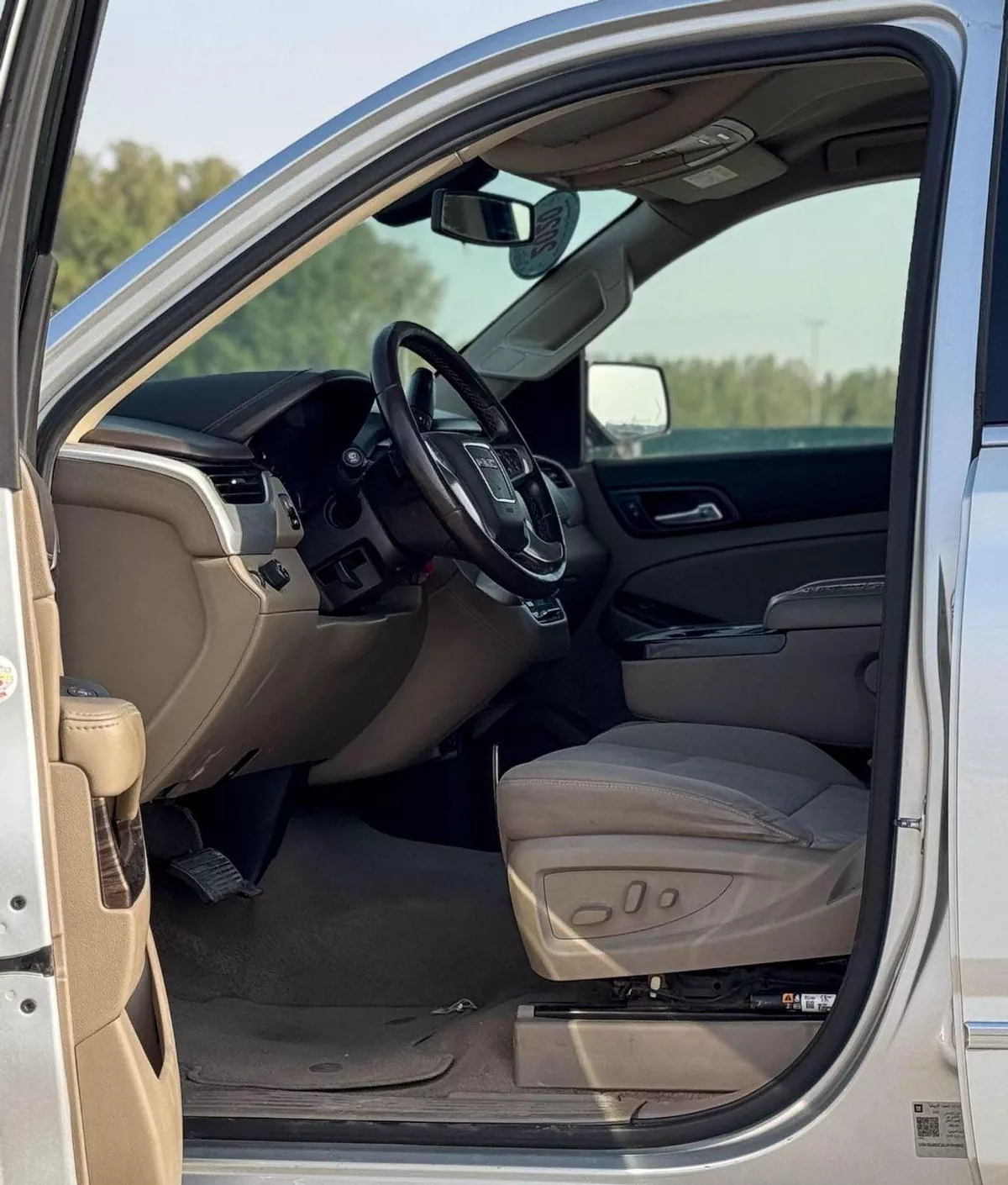 GMC Yukon XL SLE 5.3L RWD GMC YUKON | XL | SLE 5.3L | 2020 Model, GCC | Excellent Condition | Monthly Installment-9-0
