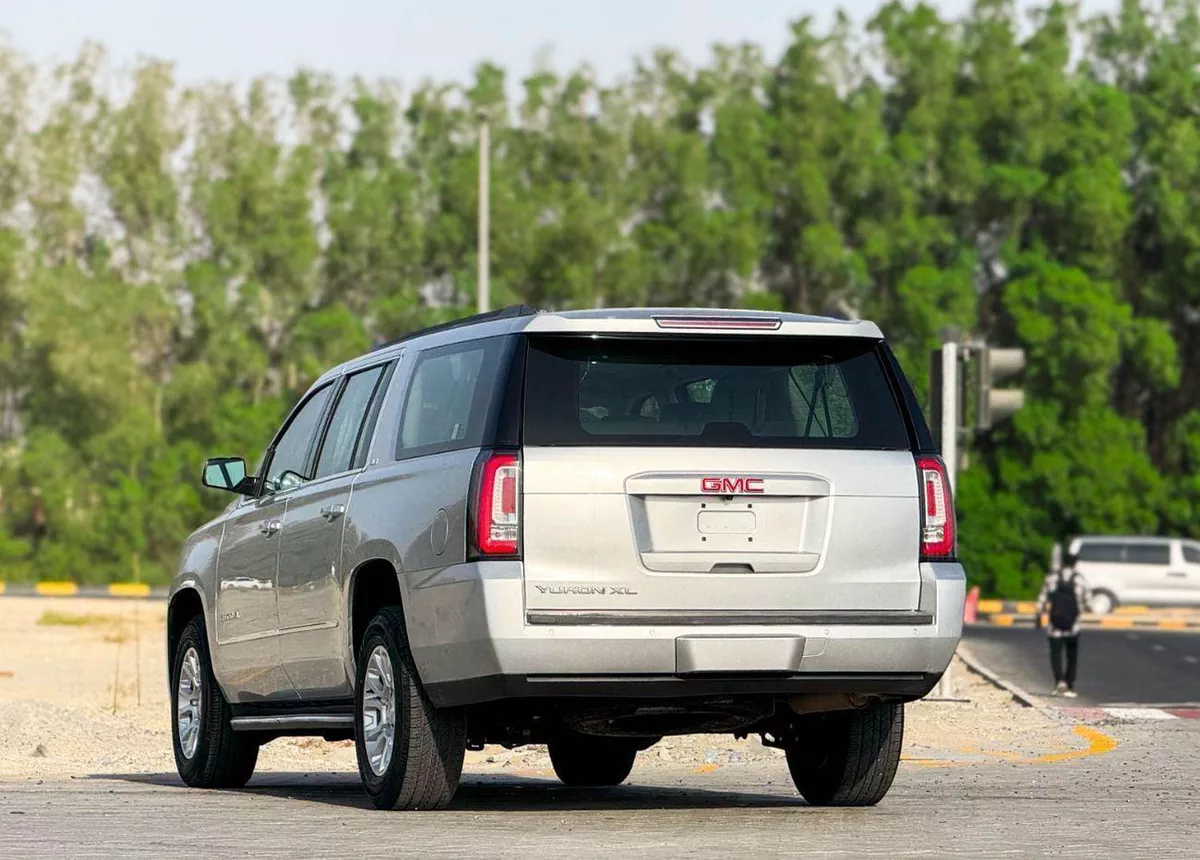 GMC Yukon XL SLE 5.3L RWD GMC YUKON | XL | SLE 5.3L | 2020 Model, GCC | Excellent Condition | Monthly Installment-3-0