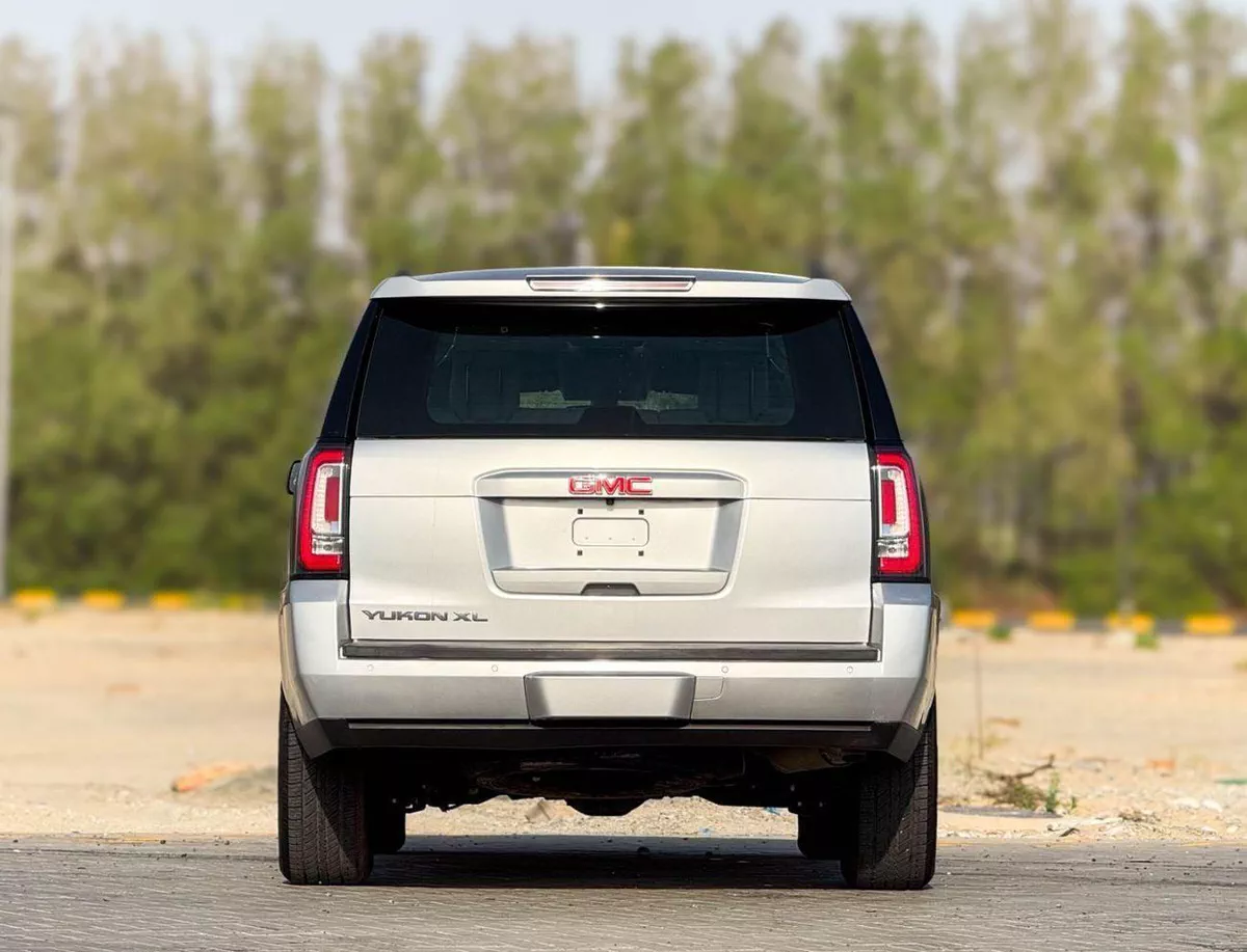 GMC Yukon XL SLE 5.3L RWD GMC YUKON | XL | SLE 5.3L | 2020 Model, GCC | Excellent Condition | Monthly Installment-4-0