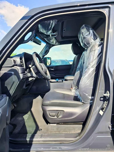 Toyota Prado ALL ROUNDER TURBO 2.4L PETROL ALL ROUNDER || MID OPTION || 2.4L PETROL V4 || LETHAER WITH DRIVER PWR SEAT || COOL BOX (CODE#PPARS)-14