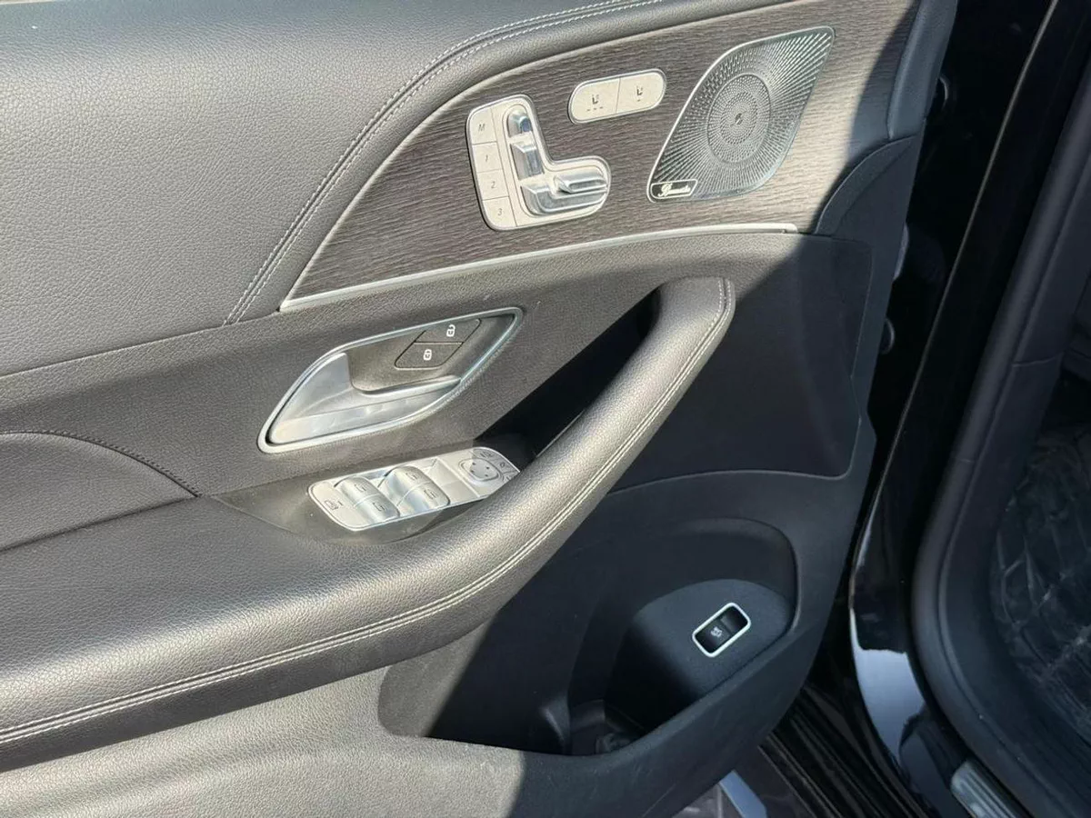 Mercedes Benz GLE350 USA SPEC 2.0L Turbo Petrol 2022 Export Price @ 231,000 AED-7-7