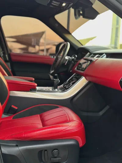 RANGE ROVER (2018) //SPORT//HSE//6 CYLINDER GCC// ORIGINAL PAINT //-15