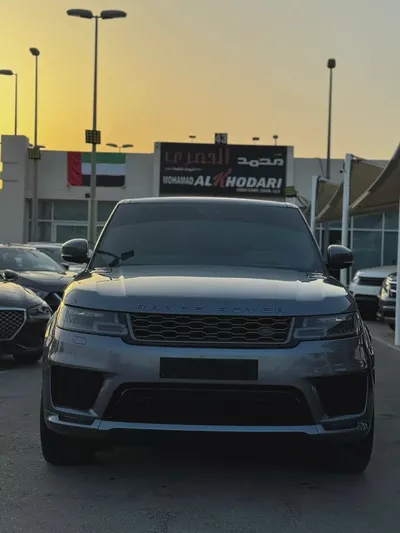 RANGE ROVER (2018) //SPORT//HSE//6 CYLINDER GCC// ORIGINAL PAINT //-3