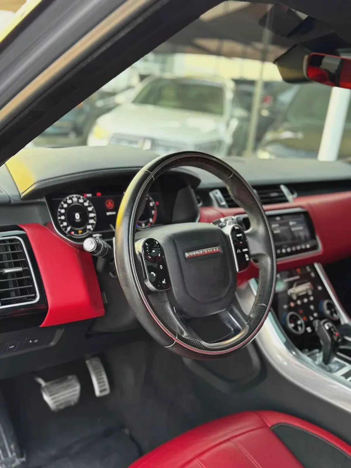 RANGE ROVER (2018) //SPORT//HSE//6 CYLINDER GCC// ORIGINAL PAINT //-10-10
