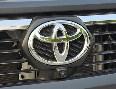 Toyota Hilux ADVENTURE EXL DOUBLE CABIN || 4.0L V6 PETROL | AIR COMPRESSOR | ROLLBAR | 360*CAMERA | FR&RR P/SENSOR (CODE#HP-6