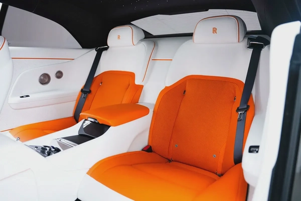 2024 ROLLS-ROYCE SPECTRE MANSORY KIT WITH WARRANTY AND SERVICE CONTRACT| U226383