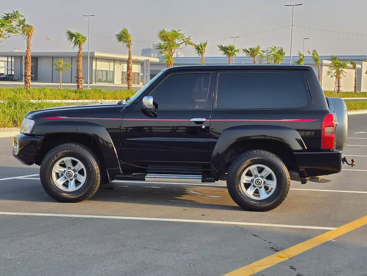 Nissan Patrol Safari 2012 GCC Specs-5-5