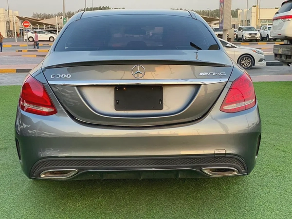 (2017) MERCEDES// C300 //AMERICAN//LOW MILLAGE//EXCELLENT CONDITION//