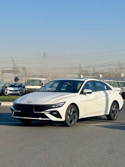 Hyundai Elantra GLS SMART 2025 Hyundai Elantra 1.5L - China - Brand New-2