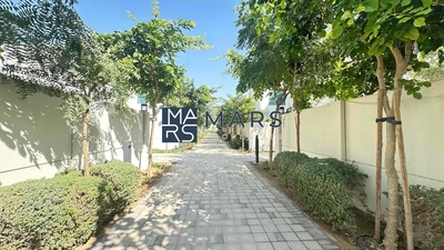 Luxurious 4 bedrooms villa available for rent in Sharjah sustainable city for 145,000 AED yearly-1