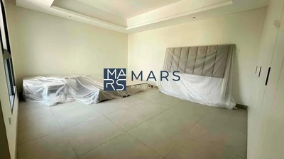 Luxurious 4 bedrooms villa available for rent in Sharjah sustainable city for 145,000 AED yearly-4