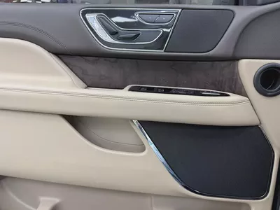 2022 Lincoln Navigator Reserve GCC Specs ( Free regesteration )  Ref#838-11