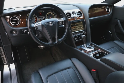 BENTLEY CONTINENTAL GT-113000km-2013-GCC SPECS-FULL SERVICE HISTORY-EXCELLENT CONDITION-9