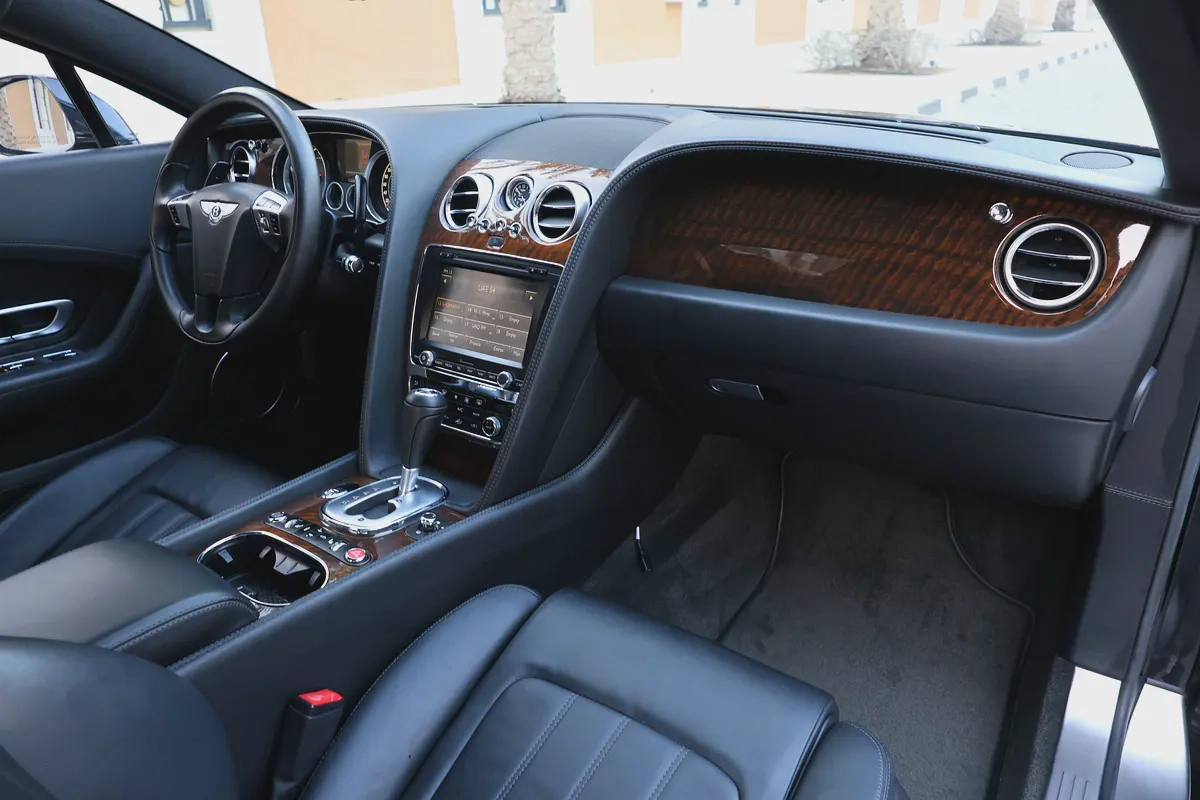 BENTLEY CONTINENTAL GT-113000km-2013-GCC SPECS-FULL SERVICE HISTORY-EXCELLENT CONDITION-14-14