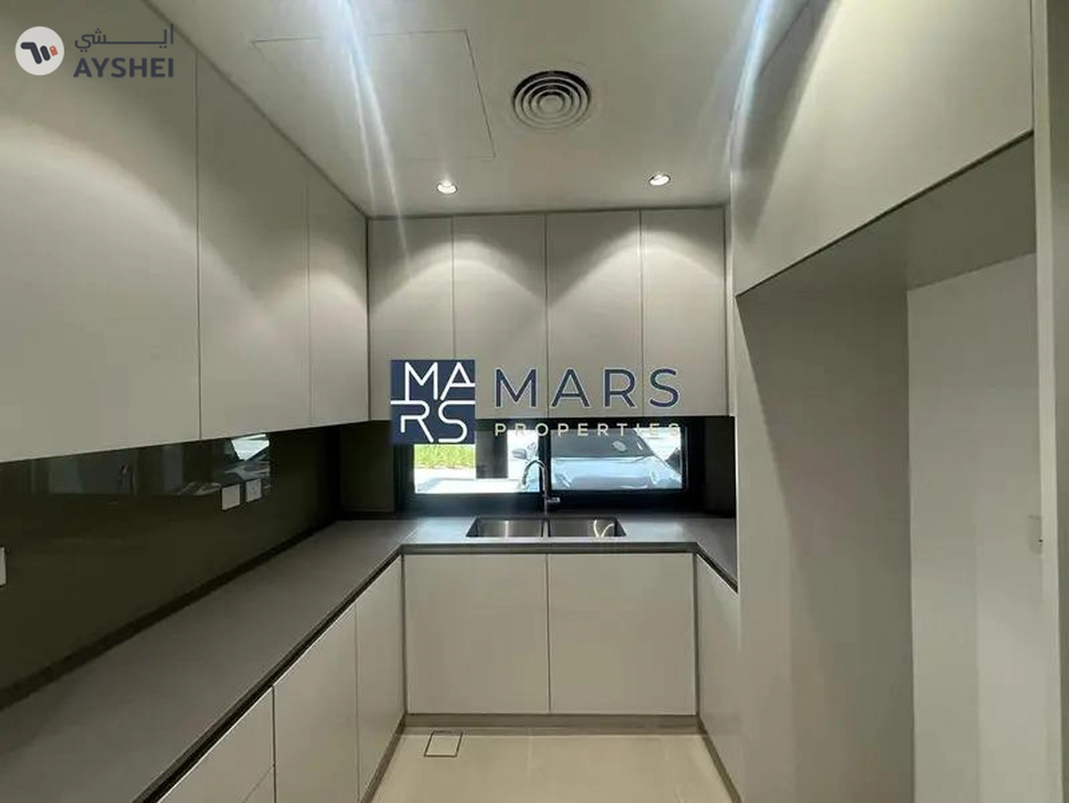 Elegant Lavish 3BR Villa in Massar 145k-5-5