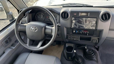 Toyota Land Cruiser 70 LC76 LX LX TOYOTA LAND CRUISER LC76 4.2D MT MY2025 – WHITE-6