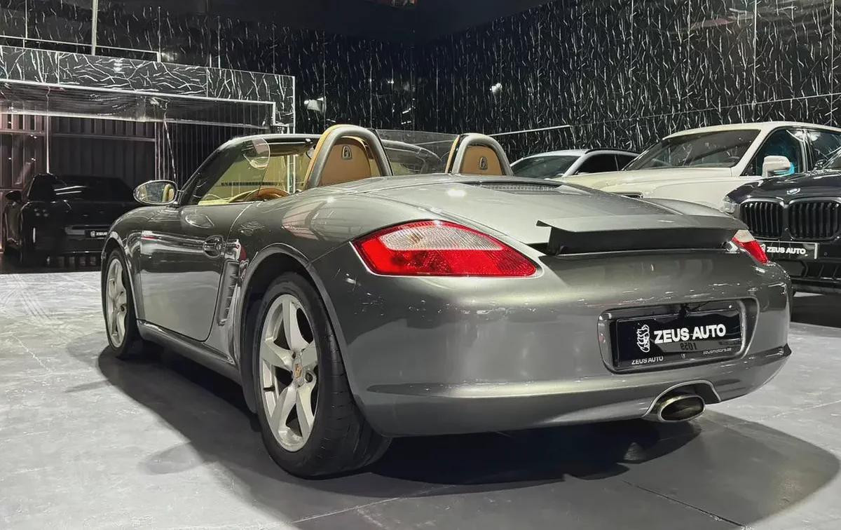 Porsche Boxster 2006 | Japanese specs | Original Paint | Well maintained-5-5