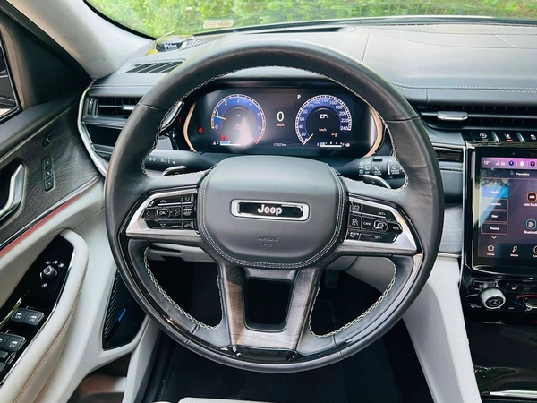 Jeep Grand Cherokee Overland 3.6L