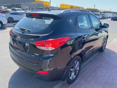 Hyundai tucson 2015 balck color GCC calen car-10