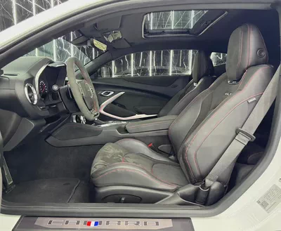 2023 Chevrolet Camaro ZL1 | 6.2L V8 | GCC | Low Mileage | Well Maintained-10