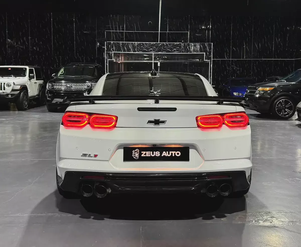 2023 Chevrolet Camaro ZL1 | 6.2L V8 | GCC | Low Mileage | Well Maintained-7-7