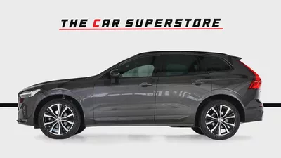 Volvo XC60 B5-Ultimate Dark-GCC-Al Futtaim Warranty And Service Contract- Mint Condition-4