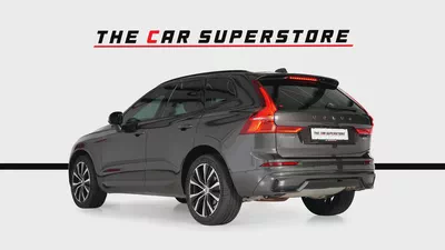 Volvo XC60 B5-Ultimate Dark-GCC-Al Futtaim Warranty And Service Contract- Mint Condition-5