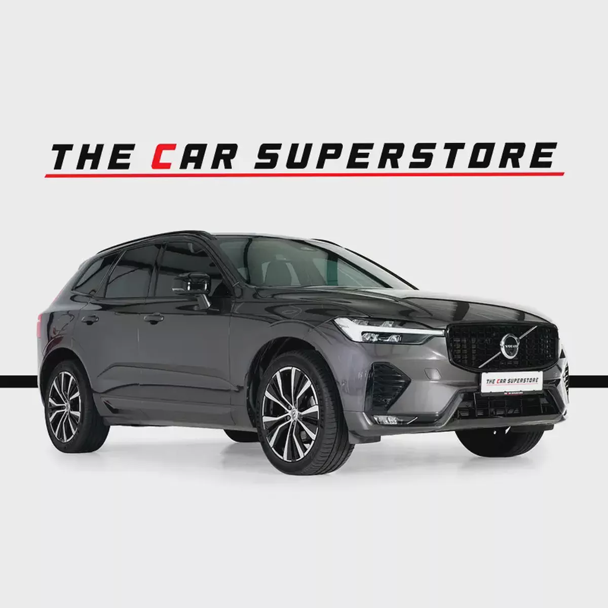 Volvo XC60 B5-Ultimate Dark-GCC-Al Futtaim Warranty And Service Contract- Mint Condition