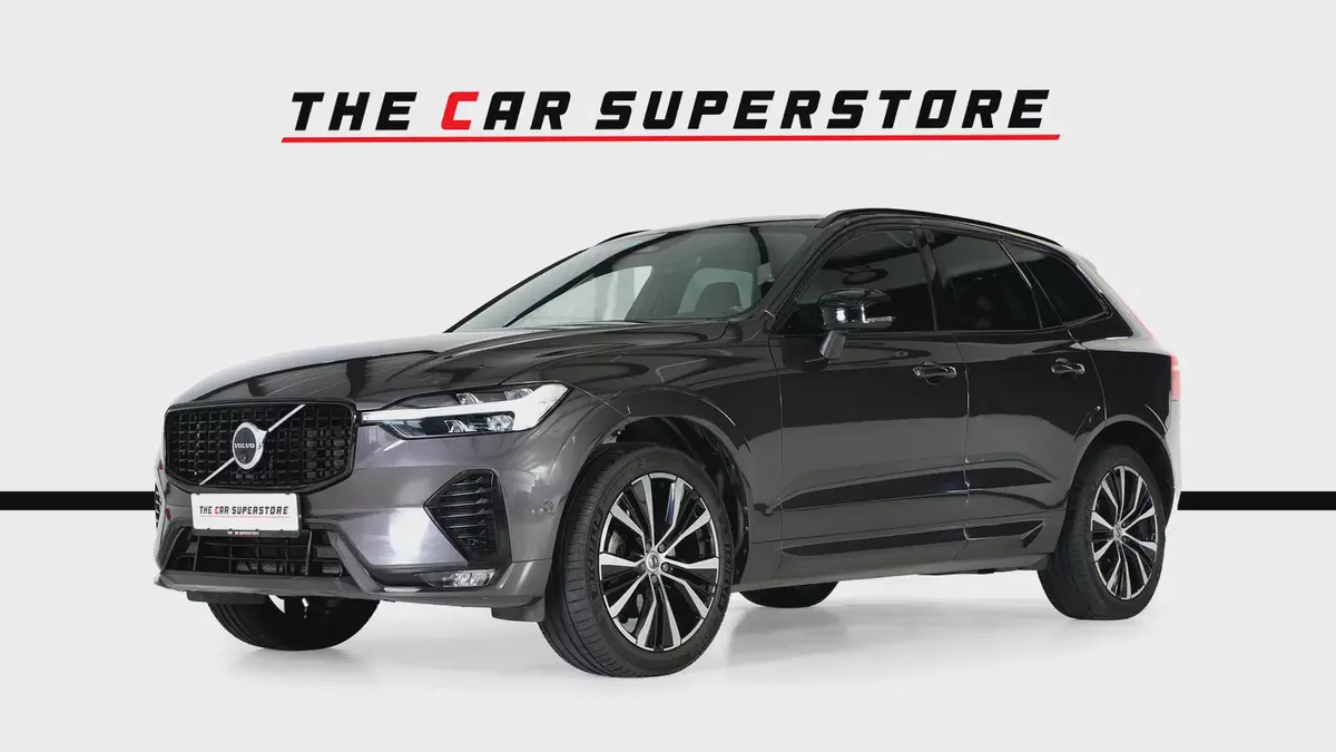 Volvo XC60 B5-Ultimate Dark-GCC-Al Futtaim Warranty And Service Contract- Mint Condition-3-3