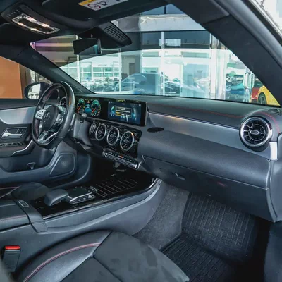 2022 MERCEDES CLA200 DONE 55,000KM-8