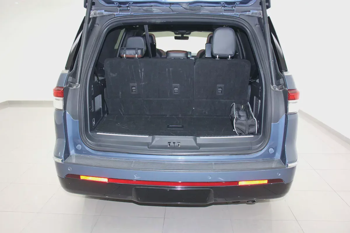 Lincoln Navigator Reserve 3.5L Twin Turbo-4-4