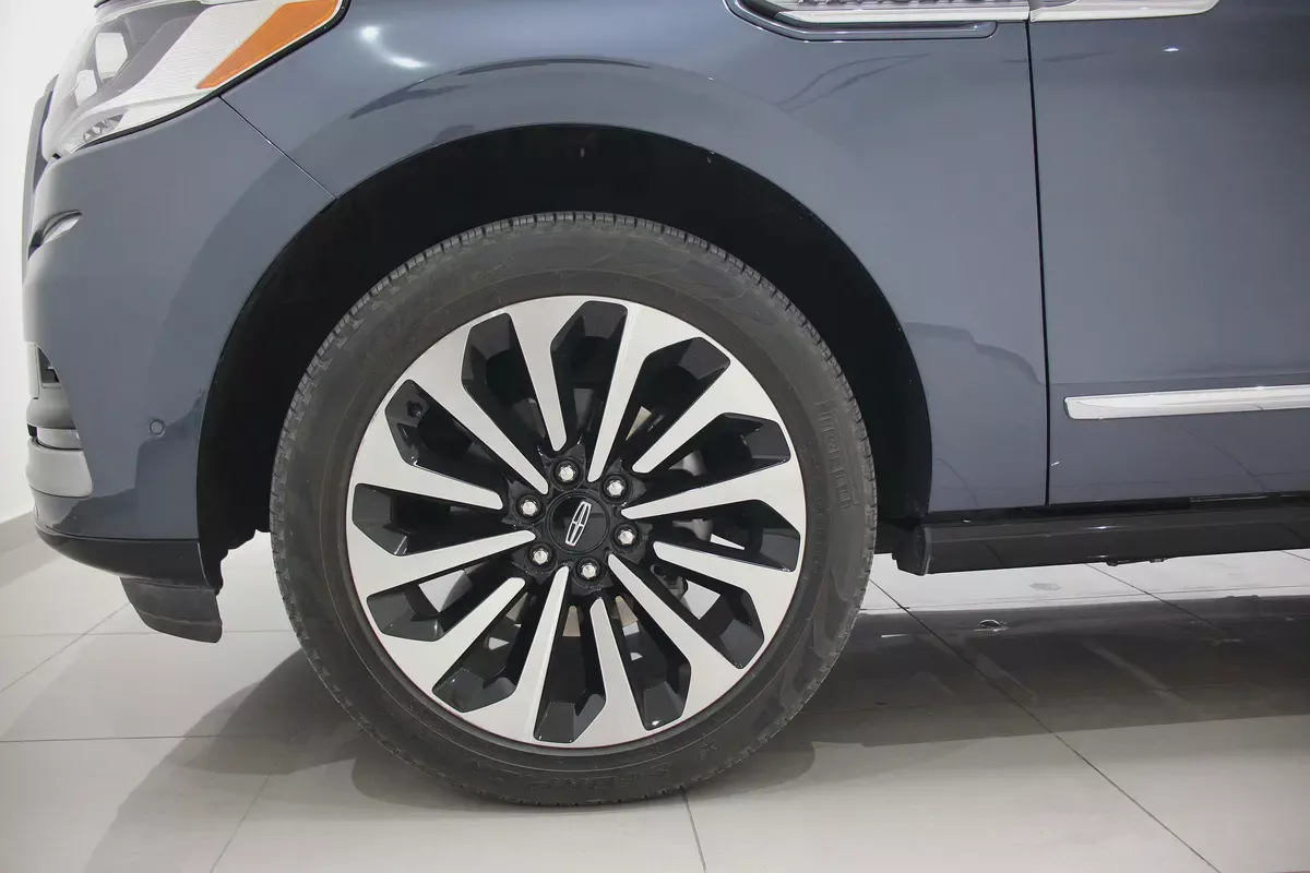 Lincoln Navigator Reserve 3.5L Twin Turbo-5-5