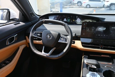 Changan Uni K CHANGAN UNI-K 2.0L Turbo, AWD, Petrol, Model 2025, Color White Export Price-18