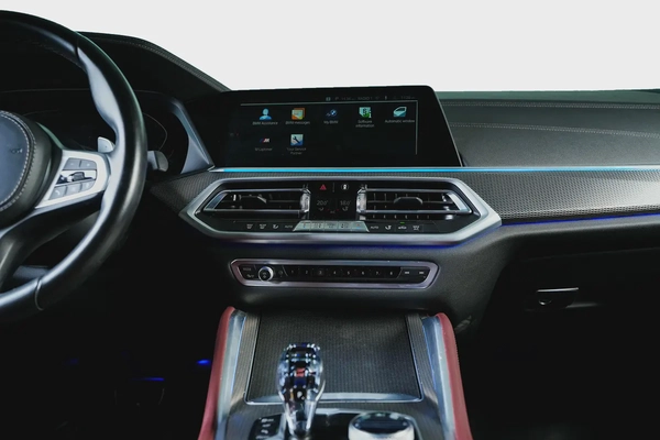 BMW X6 M40 i M Sport-crystal package-Warranty Service package available-Special Color