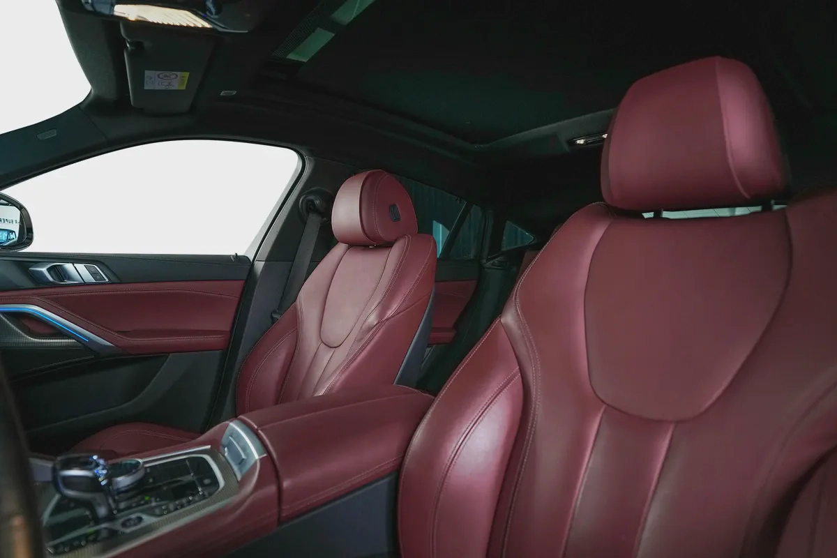 BMW X6 M40 i M Sport-crystal package-Warranty  Service package available-Special Color-17-17