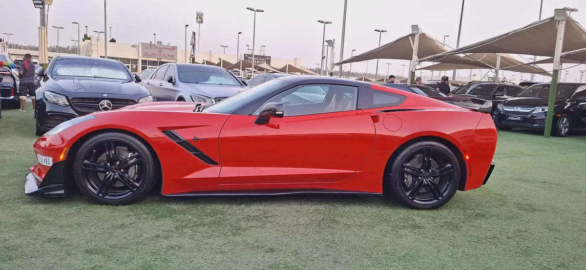 Corvette Stingray 1LT 2017 GCC Specs-6-6
