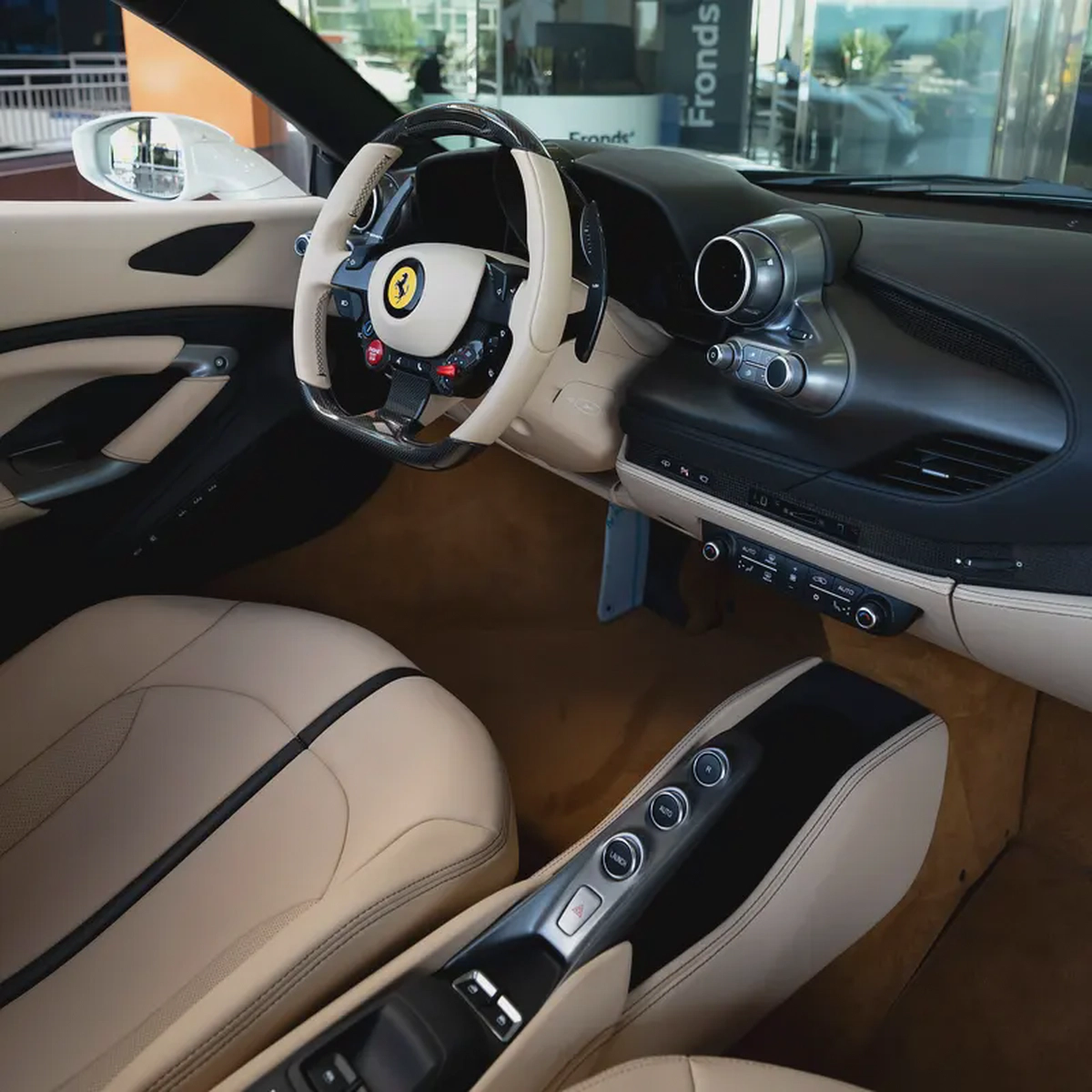 VERY LOW MILEAGE | 2021 F8 SPIDER | 20 INCH ALLOYS-10-10