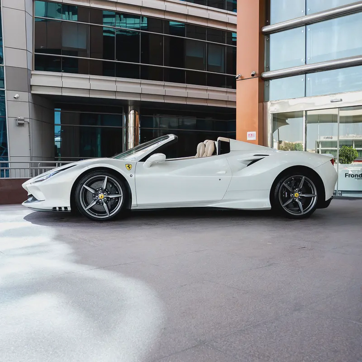 VERY LOW MILEAGE | 2021 F8 SPIDER | 20 INCH ALLOYS-6-6